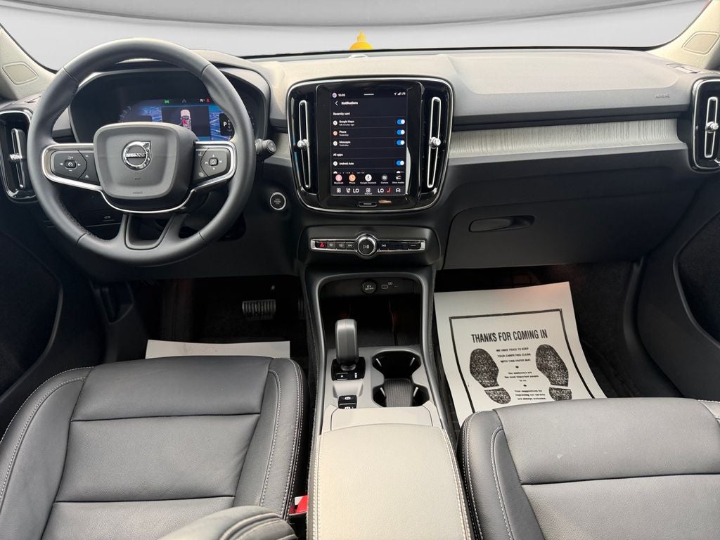 2026 Volvo XC40 B5 Core