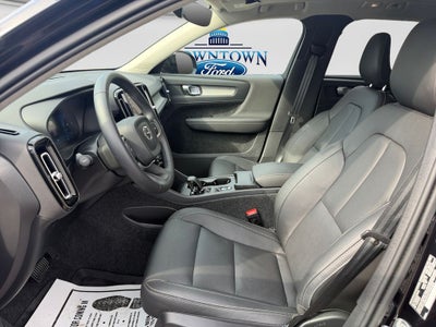 2026 Volvo XC40 B5 Core