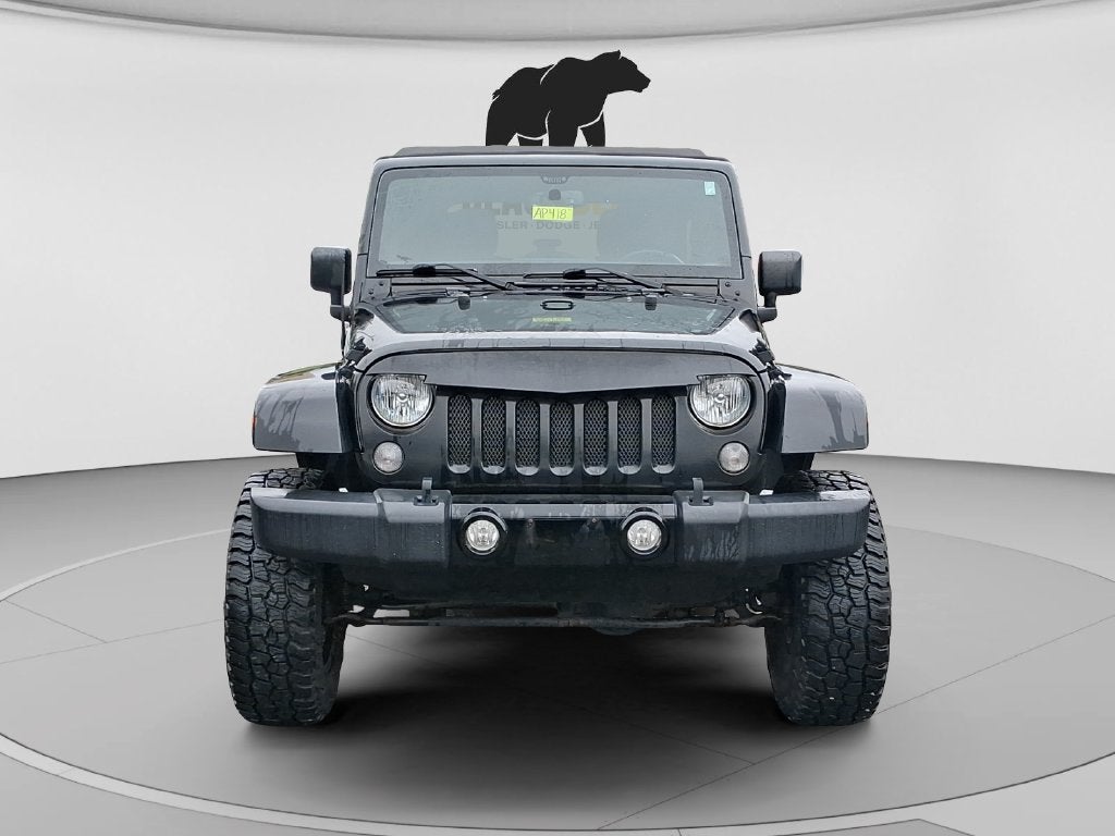2017 Jeep Wrangler Unlimited Sahara LIFTED