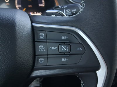 2027 Jeep Grand Cherokee GRAND CHEROKEE LAREDO 4X4