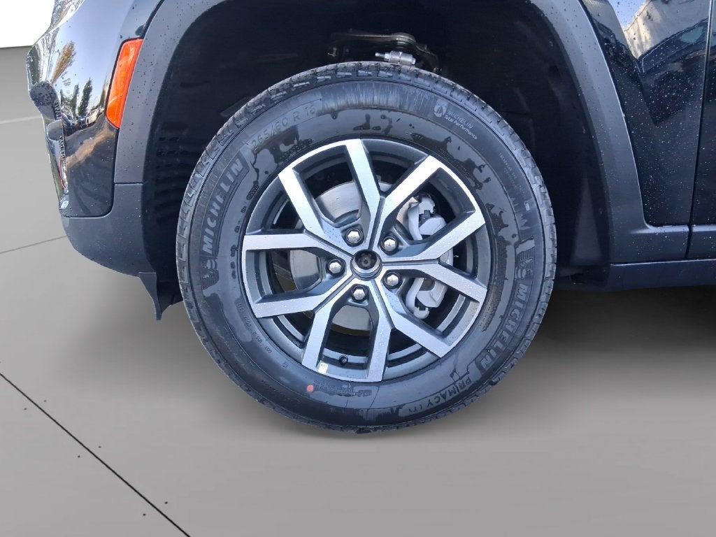 2027 Jeep Grand Cherokee GRAND CHEROKEE LAREDO 4X4