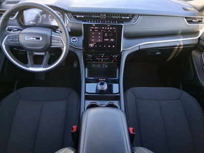 2025 Jeep Grand Cherokee GRAND CHEROKEE LAREDO X 4X4