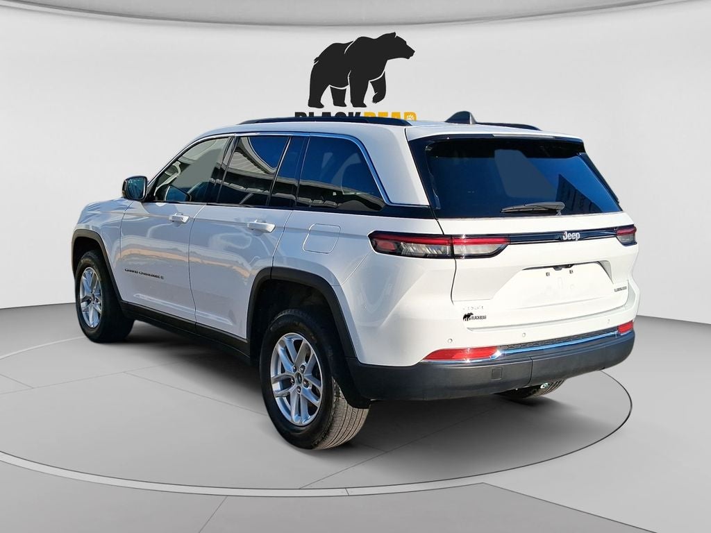 2025 Jeep Grand Cherokee GRAND CHEROKEE LAREDO X 4X4