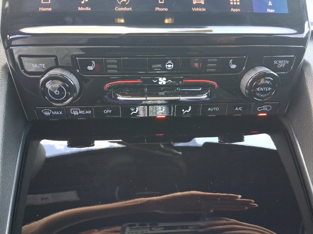 2027 Jeep Grand Cherokee GRAND CHEROKEE LAREDO X 4X4