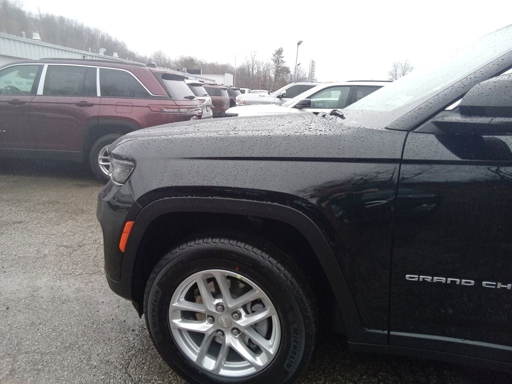 2026 Jeep Grand Cherokee GRAND CHEROKEE LAREDO X 4X4