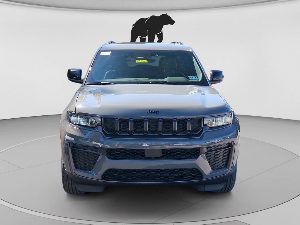 2027 Jeep Grand Cherokee GRAND CHEROKEE LAREDO ALTITUDE 4X4