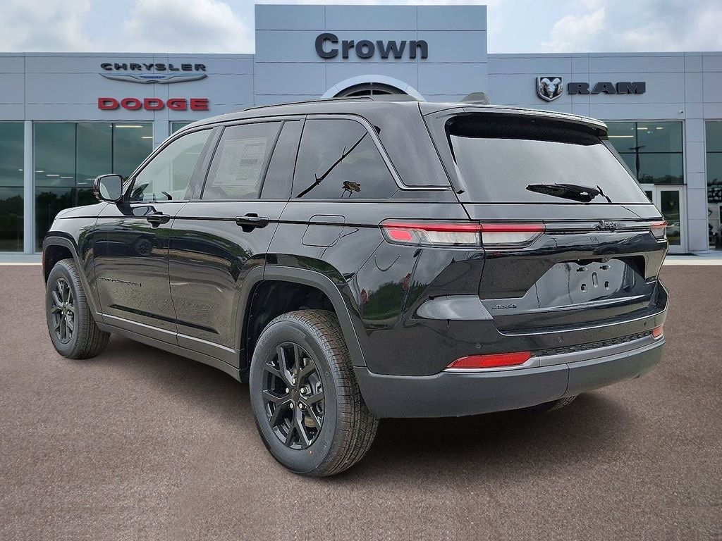 2026 Jeep Grand Cherokee GRAND CHEROKEE LAREDO ALTITUDE 4X4