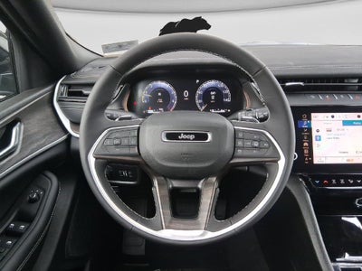 2027 Jeep Grand Cherokee GRAND CHEROKEE LAREDO ALTITUDE 4X4