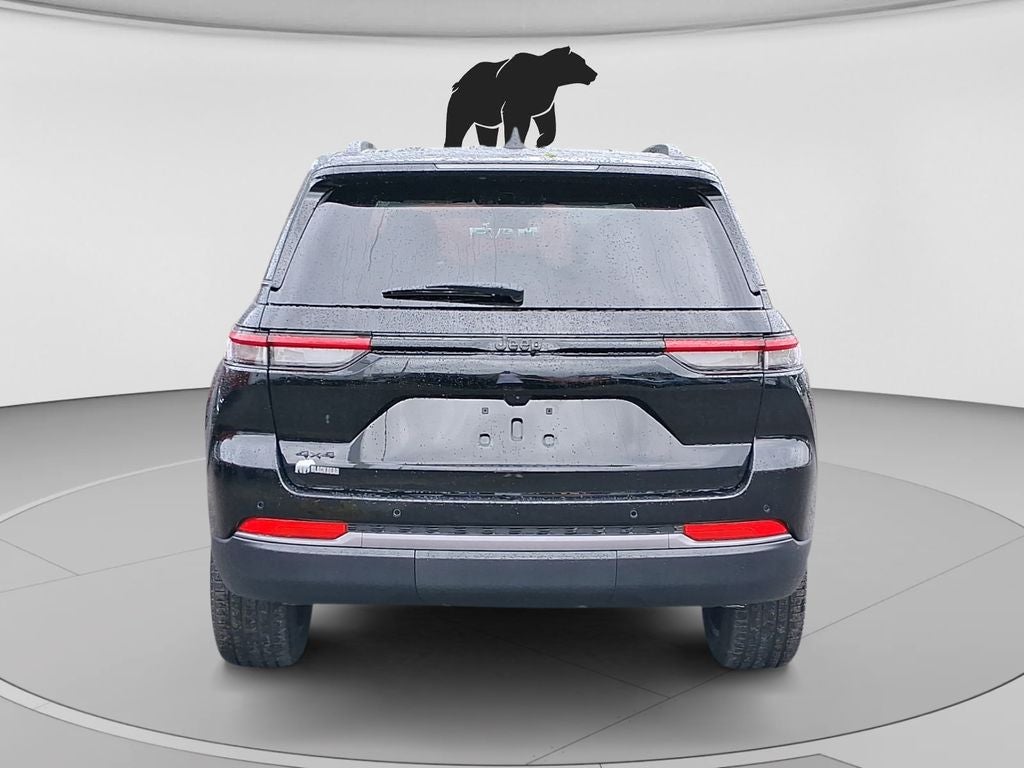 2027 Jeep Grand Cherokee GRAND CHEROKEE LIMITED 4X4