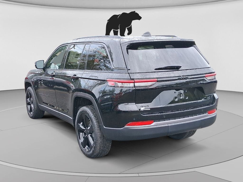 2027 Jeep Grand Cherokee GRAND CHEROKEE LIMITED 4X4