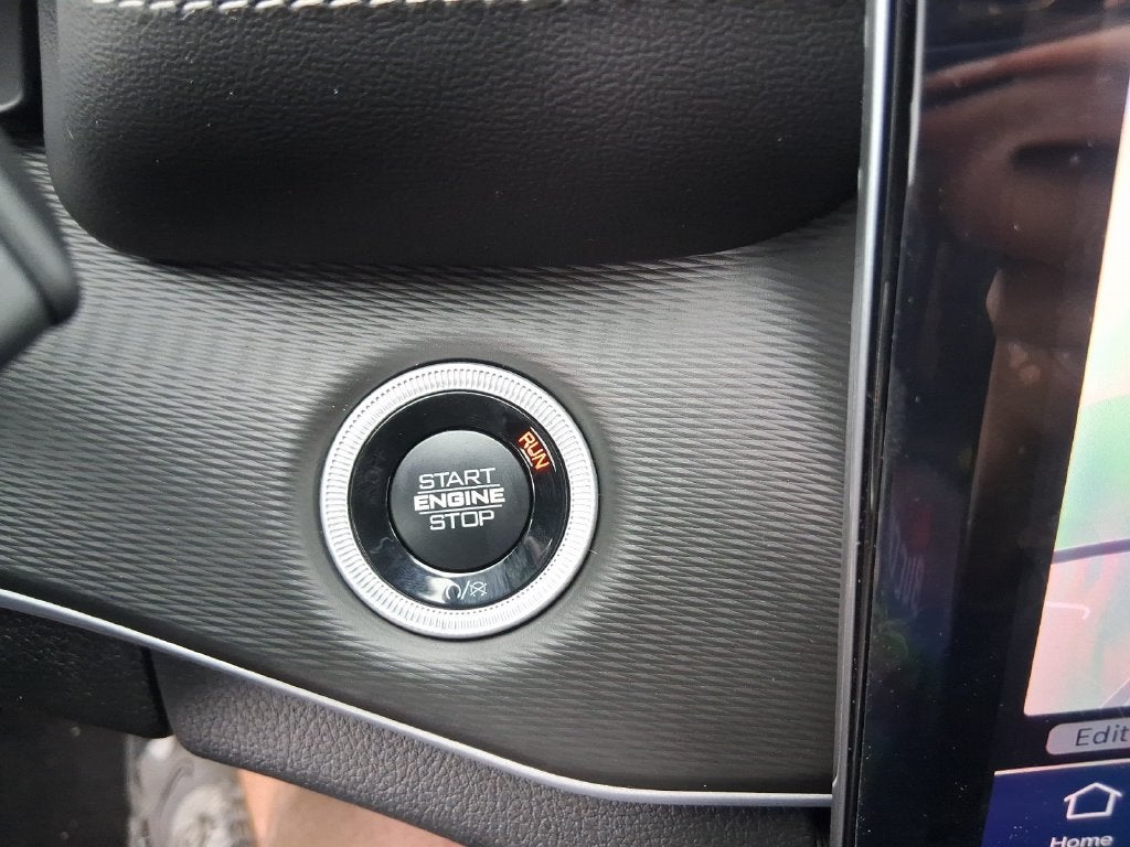 2027 Jeep Grand Cherokee L GRAND CHEROKEE L LAREDO 4X4