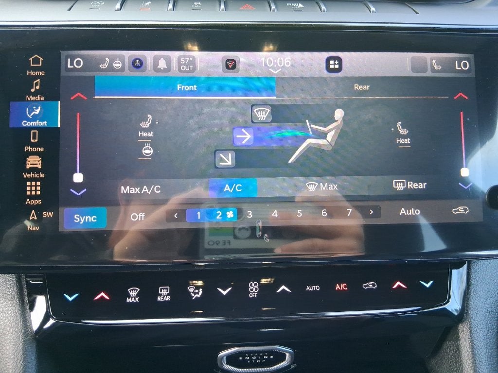 2027 Jeep Grand Cherokee L GRAND CHEROKEE L LAREDO ALTITUDE 4X4