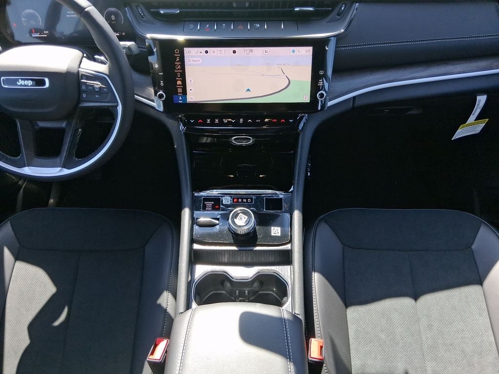 2026 Jeep Grand Cherokee L GRAND CHEROKEE L LAREDO ALTITUDE 4X4