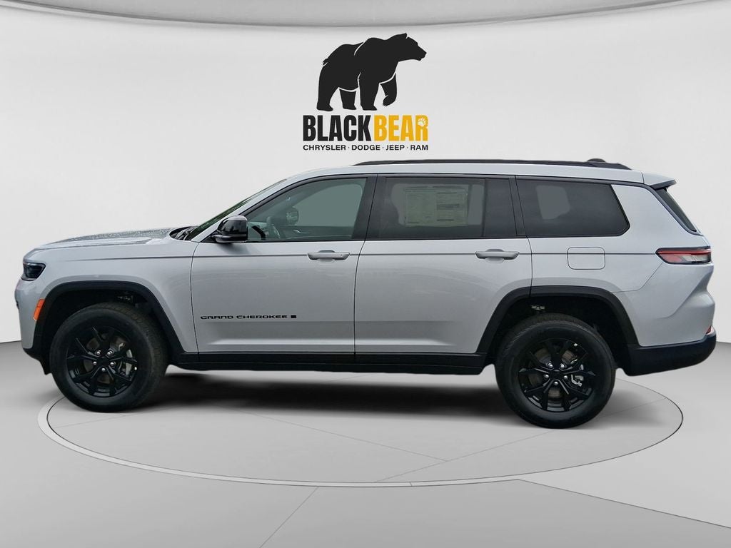 2026 Jeep Grand Cherokee L GRAND CHEROKEE L LAREDO ALTITUDE 4X4