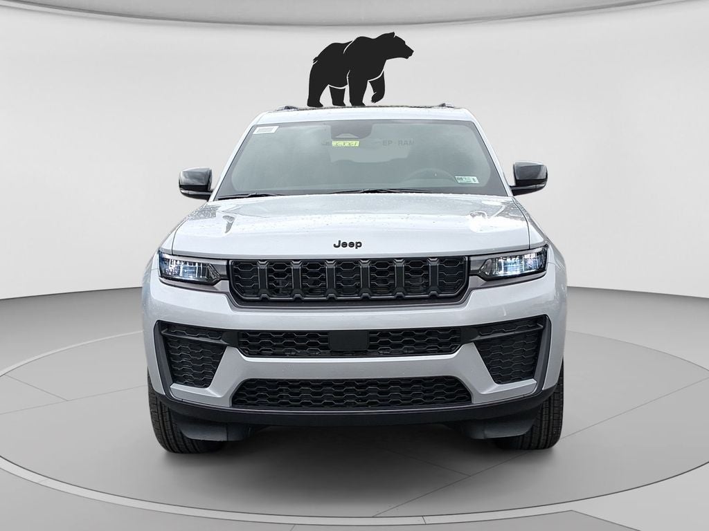 2026 Jeep Grand Cherokee L GRAND CHEROKEE L LAREDO ALTITUDE 4X4