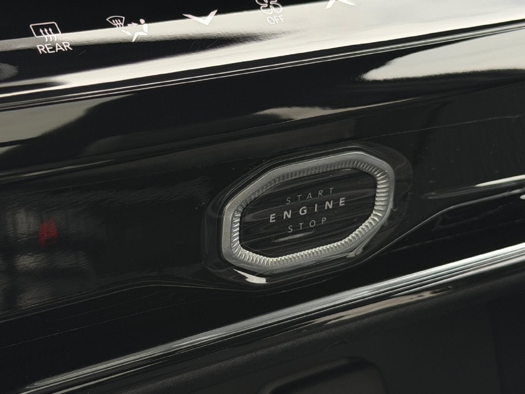 2027 Jeep Grand Cherokee L GRAND CHEROKEE L LIMITED RESERVE 4X4
