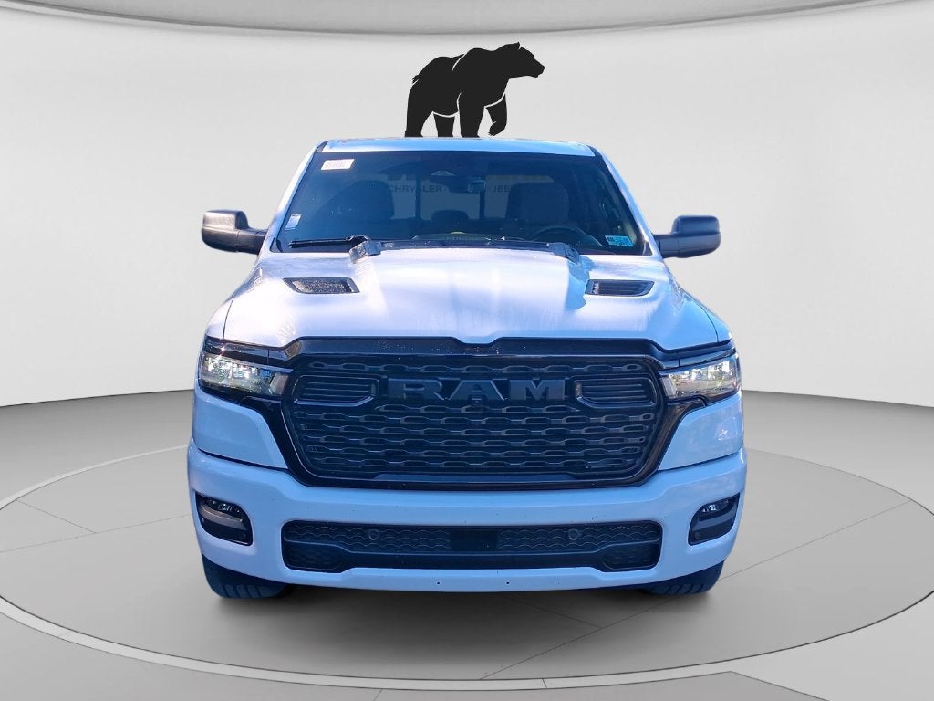 2027 RAM Ram 1500 RAM 1500 EXPRESS CREW CAB 4X4 5'7' BOX