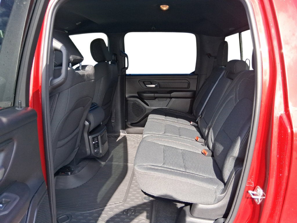 2027 RAM Ram 1500 RAM 1500 WARLOCK CREW CAB 4X4 5'7' BOX