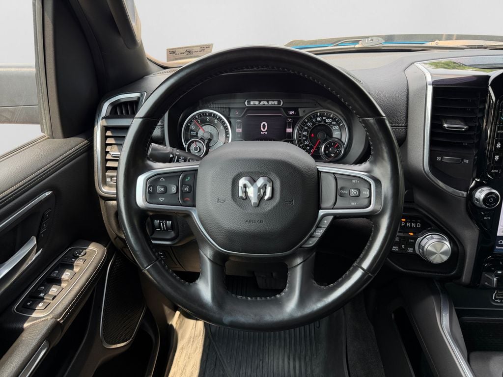 2022 RAM 1500 Laramie Crew Cab 4x4 5'7' Box