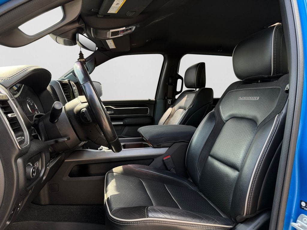 2022 RAM 1500 Laramie Crew Cab 4x4 5'7' Box
