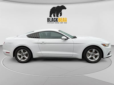 2017 Ford Mustang V6