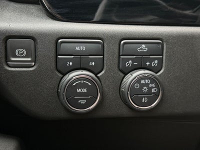 2024 Chevrolet Silverado 1500 4WD Crew Cab Short Bed RST