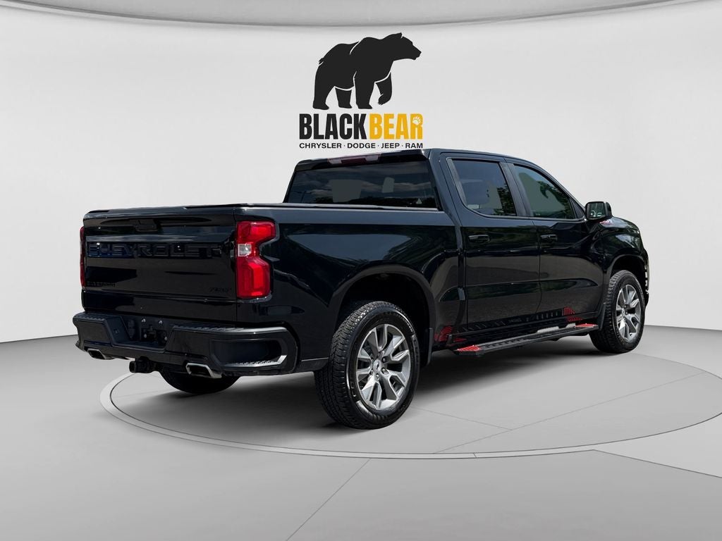 2021 Chevrolet Silverado 1500 4WD Crew Cab Short Bed RST