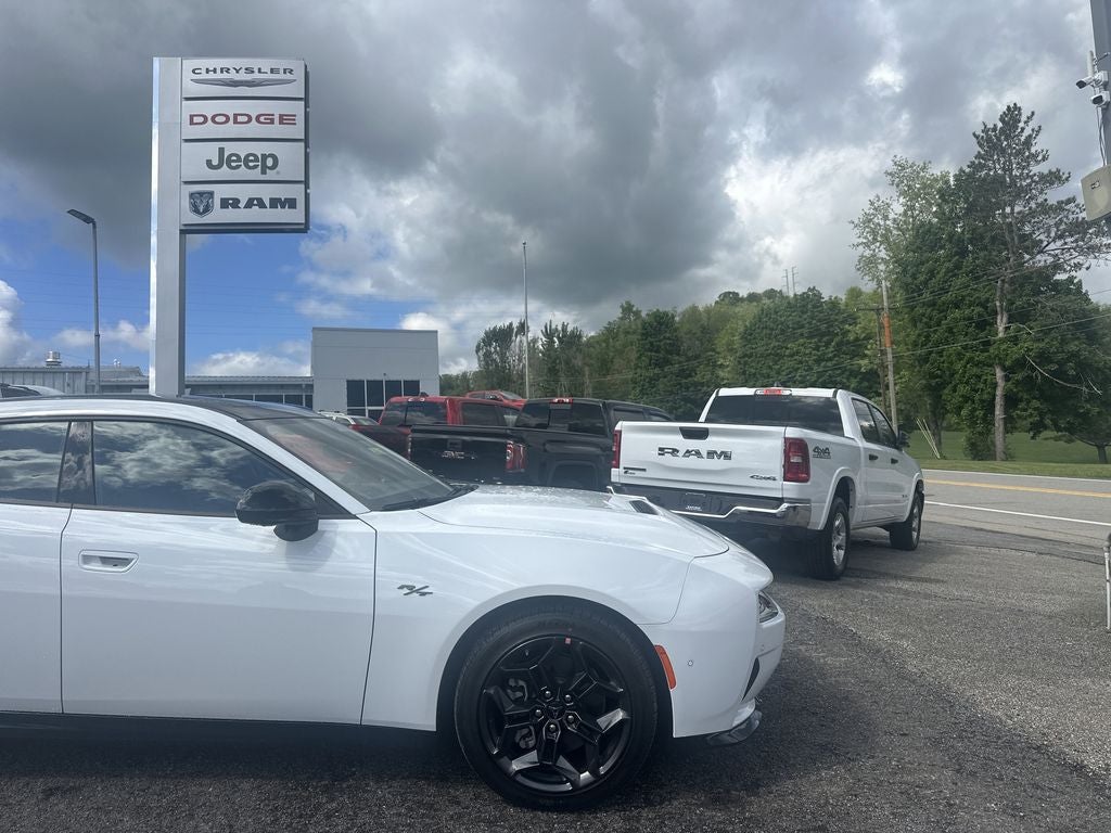 2026 Dodge Charger CHARGER R/T PLUS 4-DOOR AWD