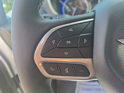 2025 Chrysler Voyager VOYAGER LX