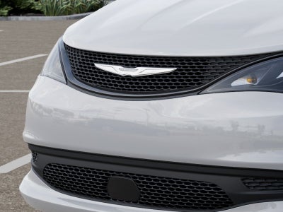 2025 Chrysler Voyager VOYAGER LX