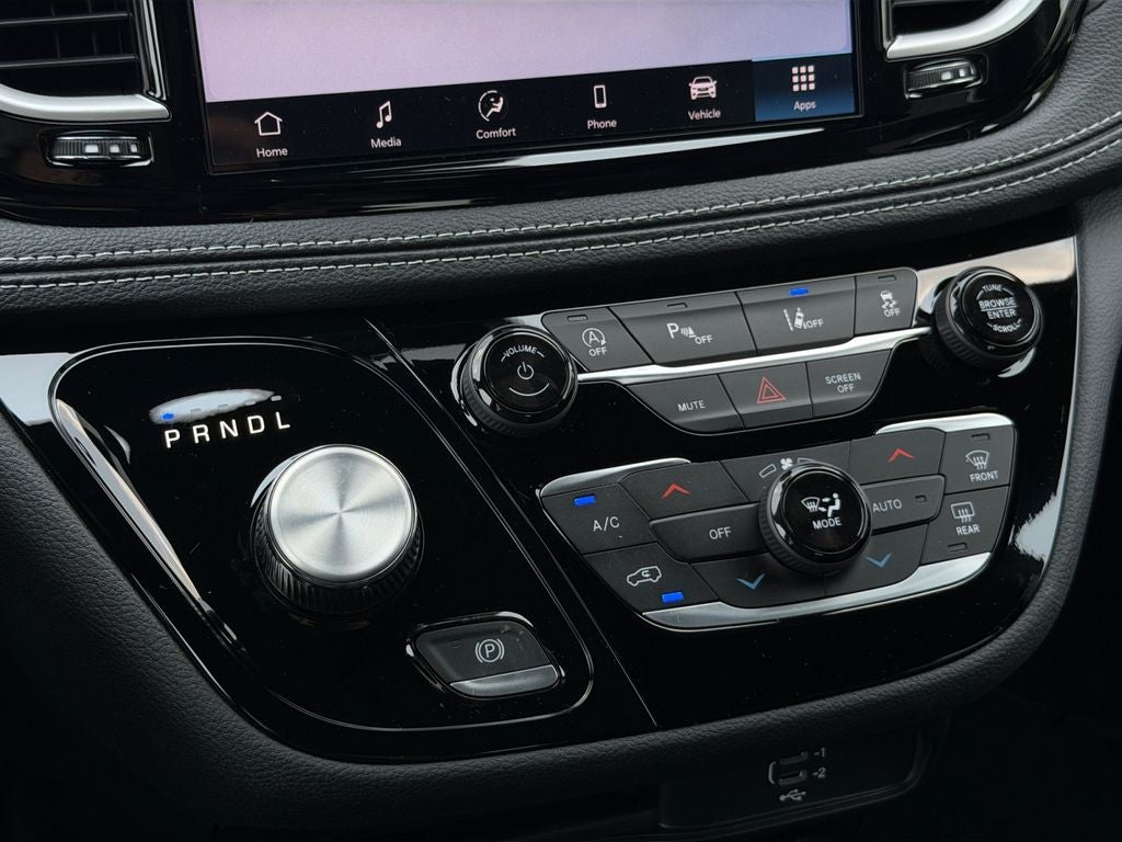 2026 Chrysler Pacifica PACIFICA SELECT AWD