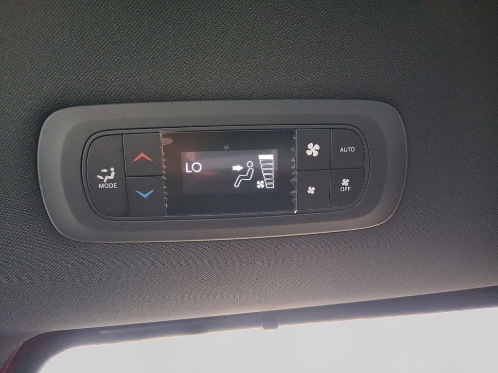 2027 Chrysler Pacifica PACIFICA SELECT AWD