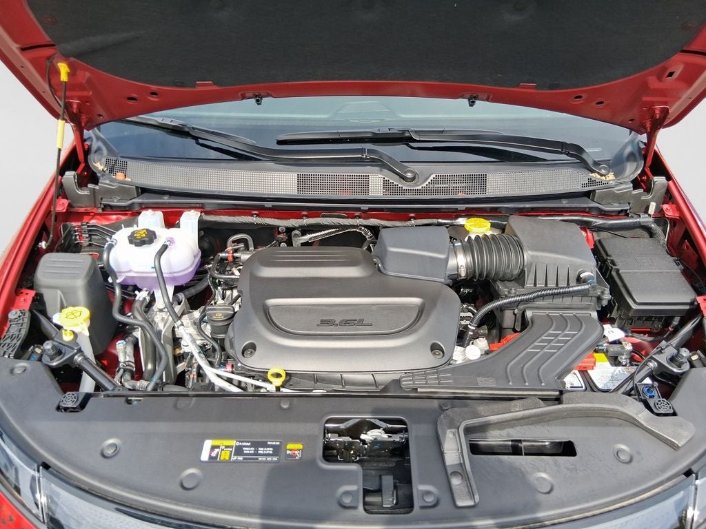 2027 Chrysler Pacifica PACIFICA SELECT AWD