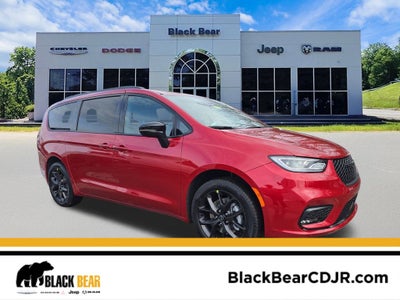 2026 Chrysler Pacifica PACIFICA SELECT AWD
