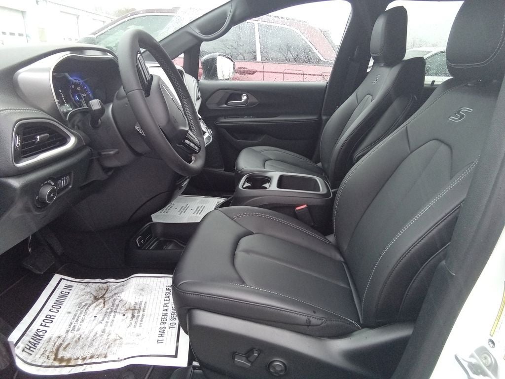 2026 Chrysler Pacifica PACIFICA SELECT AWD