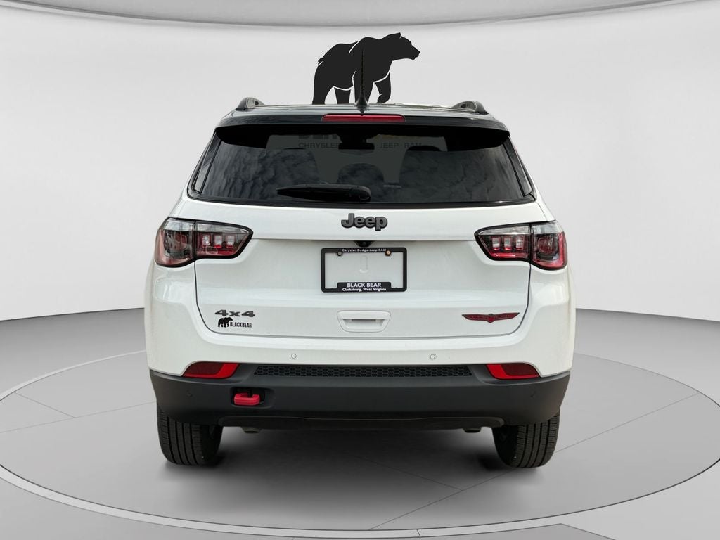 2025 Jeep Compass Trailhawk 4x4