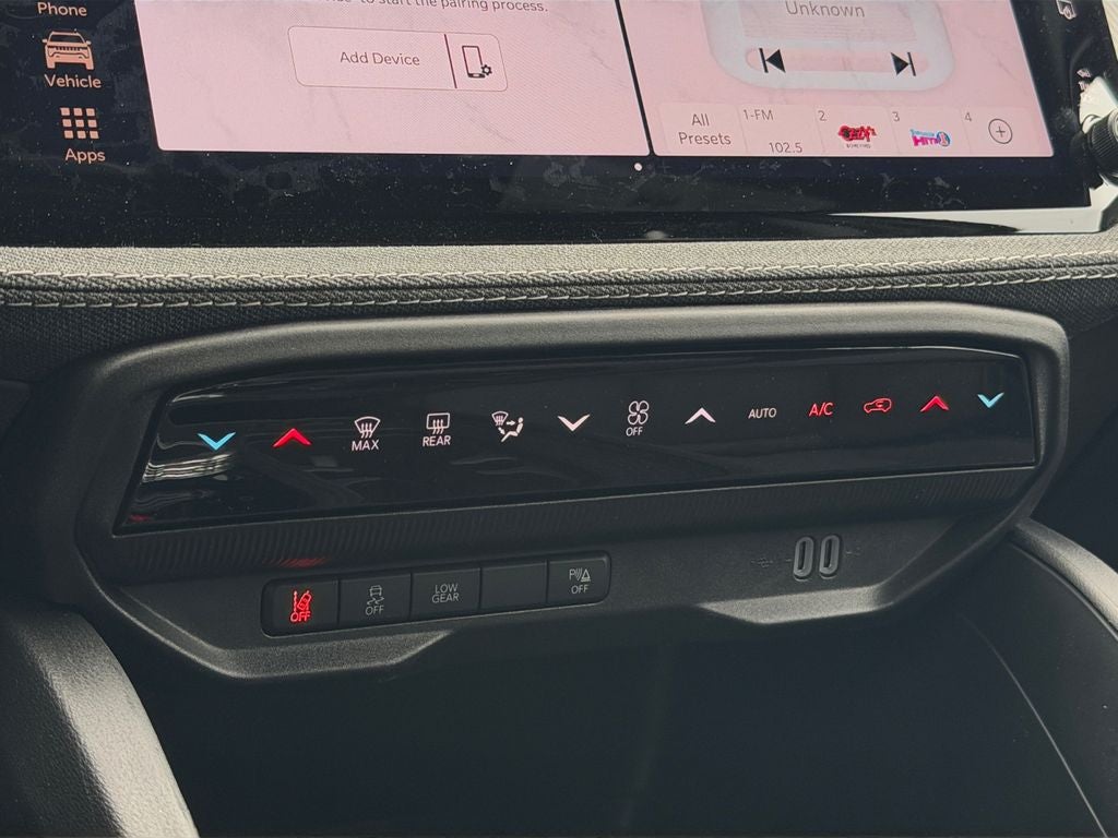 2026 Jeep Cherokee CHEROKEE LAREDO 4X4