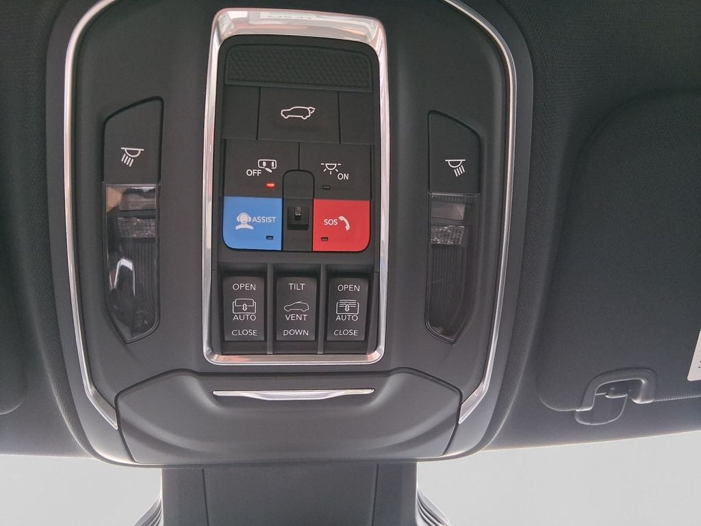 2026 Jeep Cherokee Overland