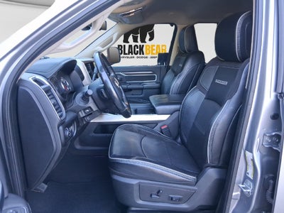 2022 RAM 3500 Laramie Crew Cab 4x4 6'4' Box