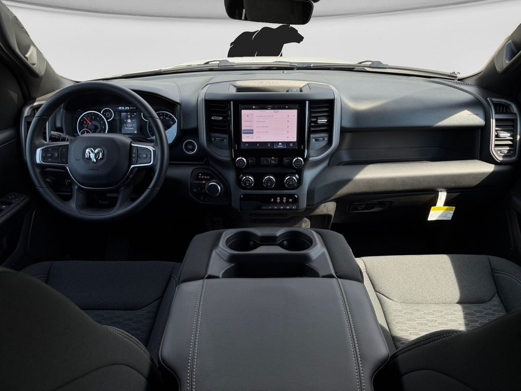 2026 RAM Ram 1500 RAM 1500 TRADESMAN CREW CAB 4X4 5'7' BOX