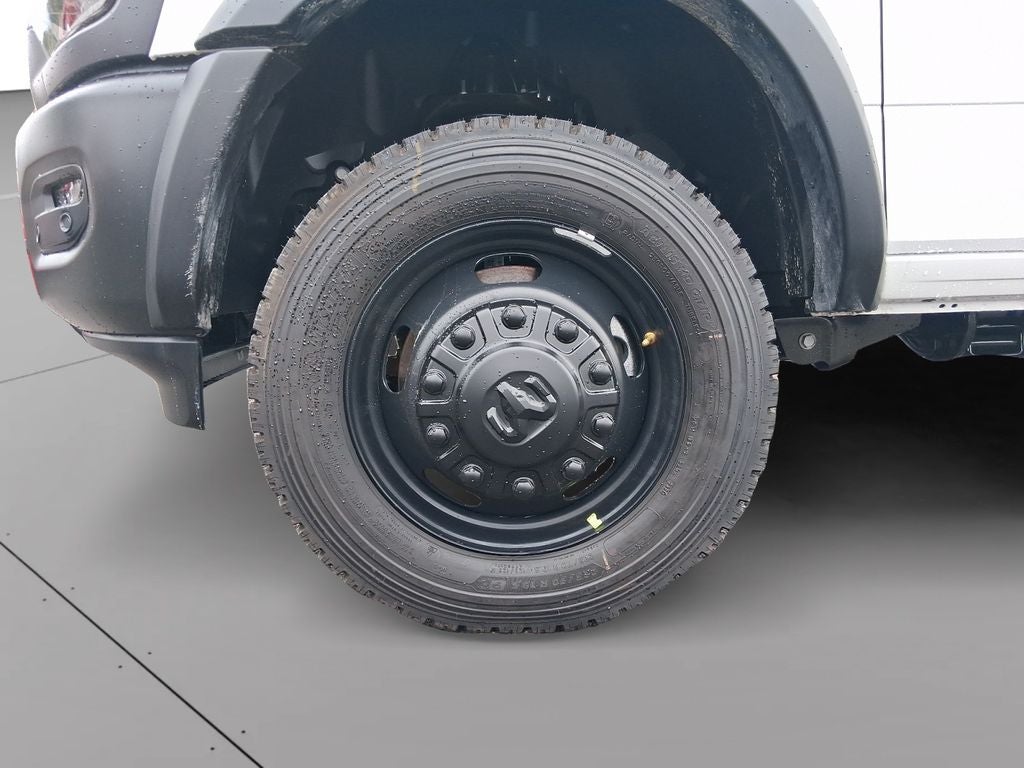 2027 RAM 5500 Chassis Cab Tradesman