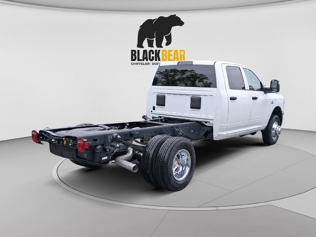2027 RAM 3500 Chassis Cab Tradesman