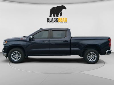 2022 Chevrolet Silverado 1500 4WD Crew Cab Standard Bed LT