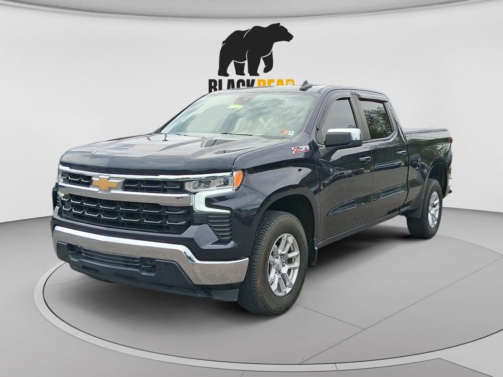 2022 Chevrolet Silverado 1500 4WD Crew Cab Standard Bed LT