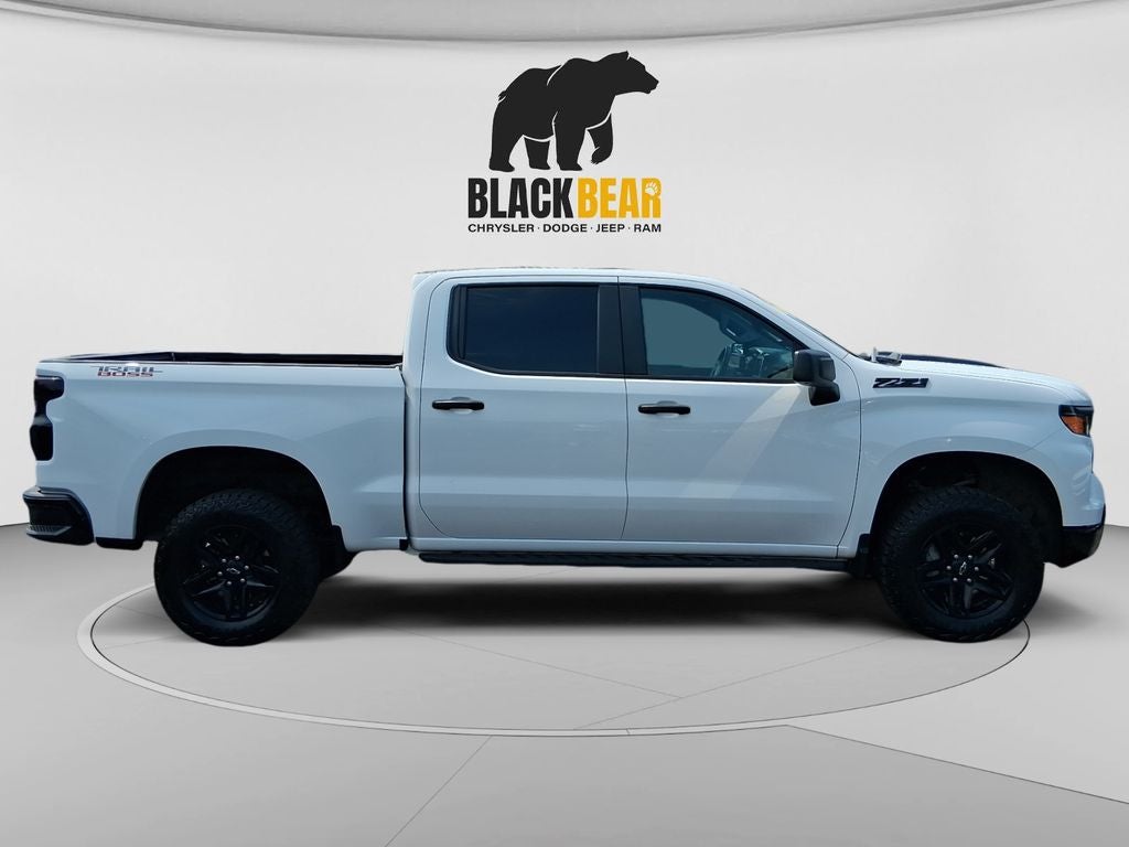 2026 Chevrolet Silverado 1500 4WD Crew Cab Short Bed Custom Trail Boss