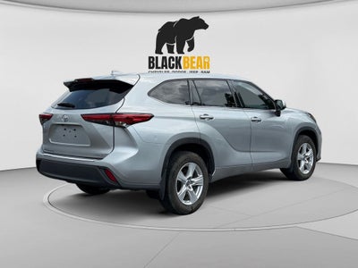 2020 Toyota Highlander LE