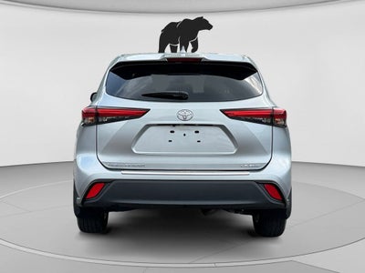 2020 Toyota Highlander LE