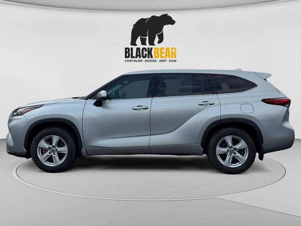 2020 Toyota Highlander LE