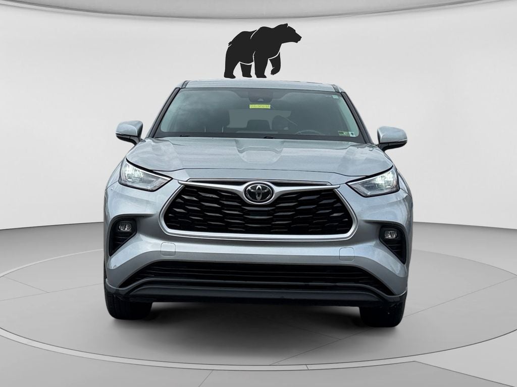 2020 Toyota Highlander LE