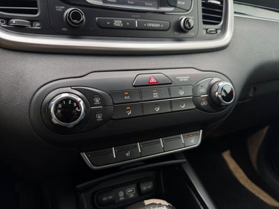 2016 Kia Sorento 2.4L LX